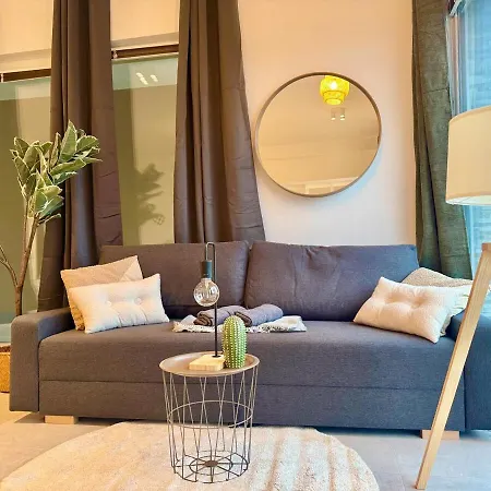 Spacious Modern With Patio * Wiener Neudorf